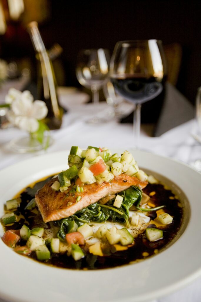 A balanced plate of salmon and vegetables